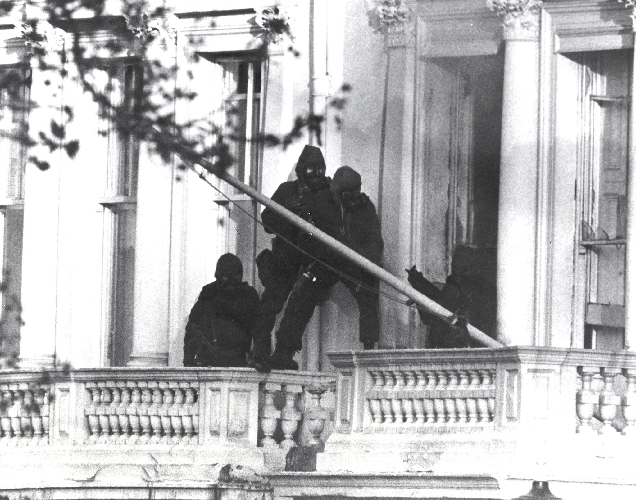 front window 1980